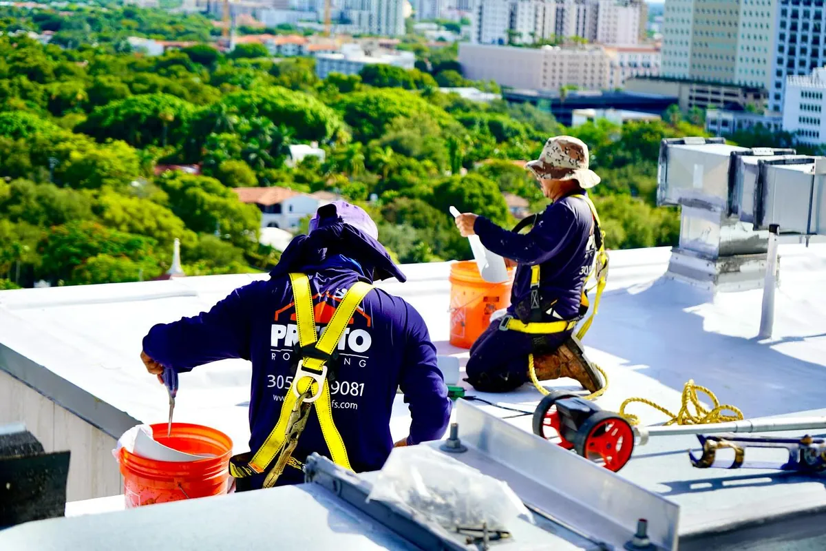 Commercial flat roof installation in downtown Miami